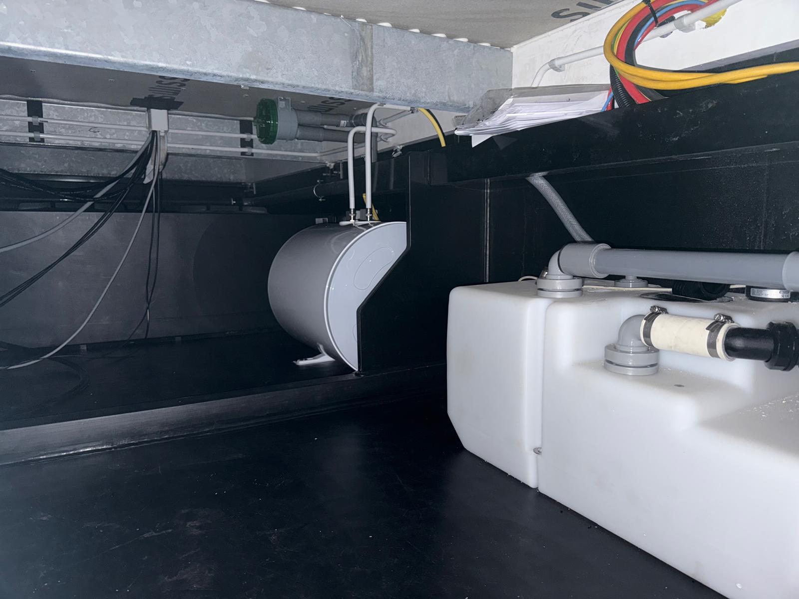 Surla 12 Houseboat Met (koop)ligplaats foto: 27