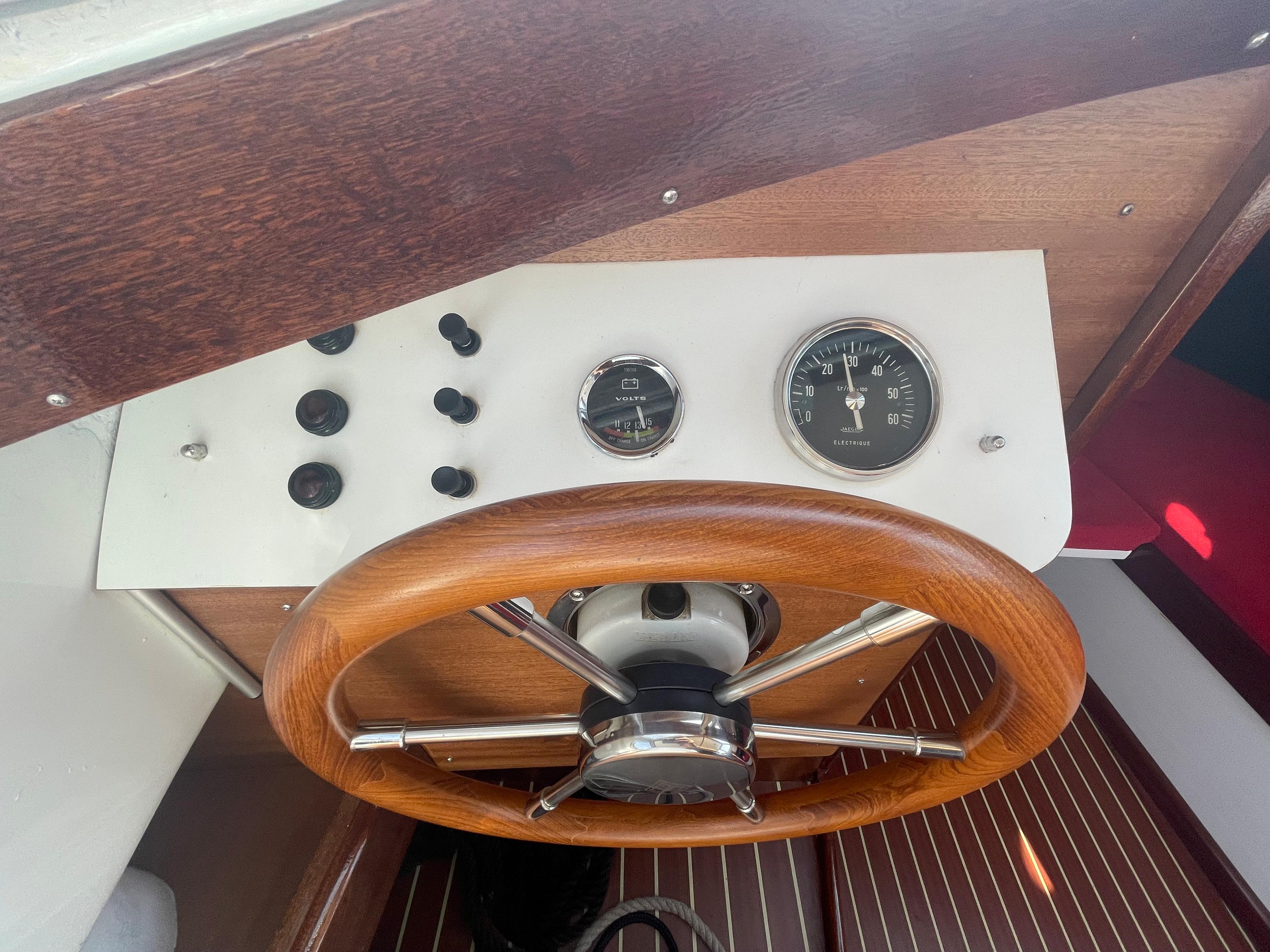 ONJ Spurt Loodsboot Cabinsloep 760 foto: 13