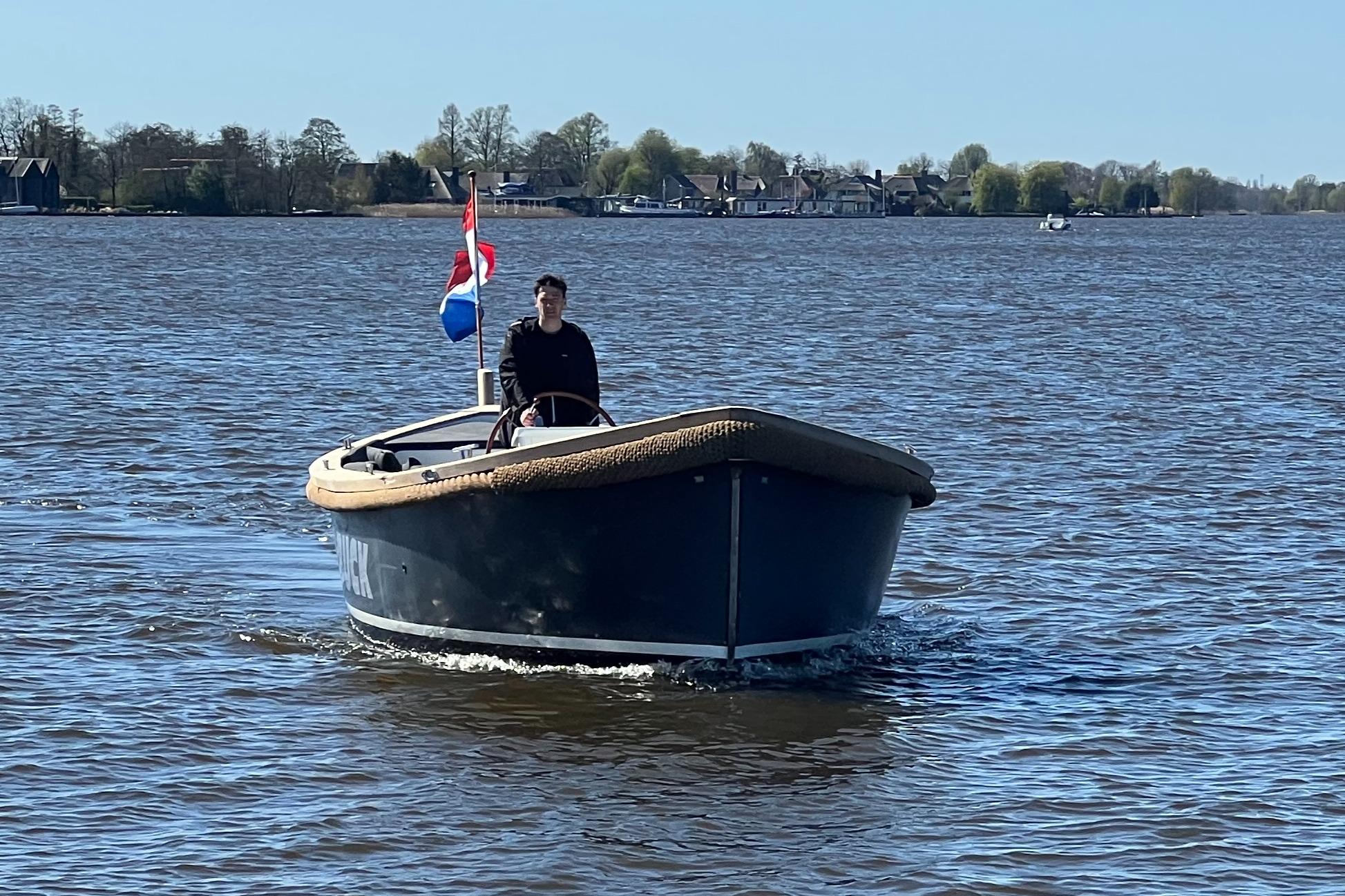 Sloep Reddingssloep 900 foto: 9