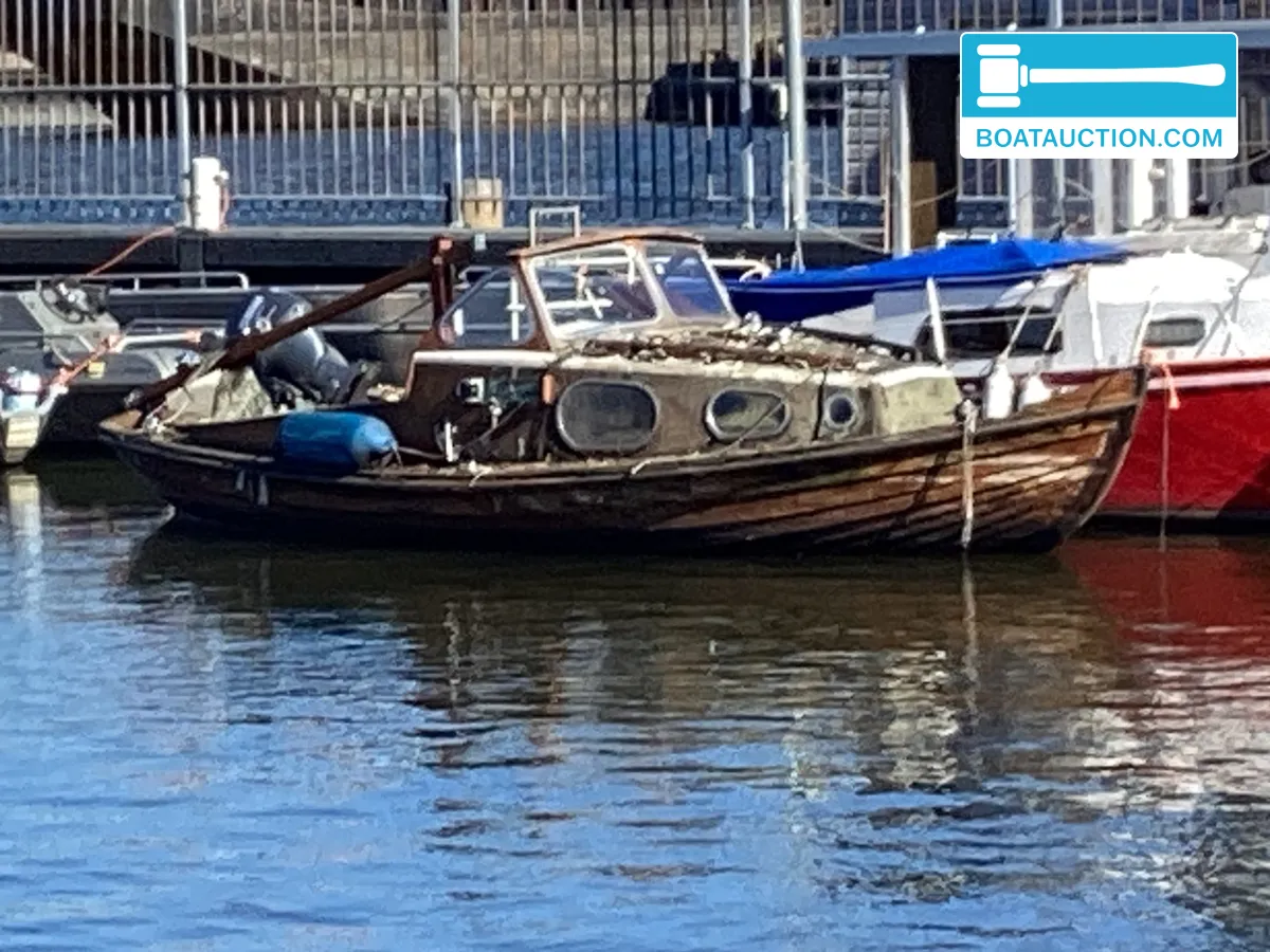 Cabin launch 550