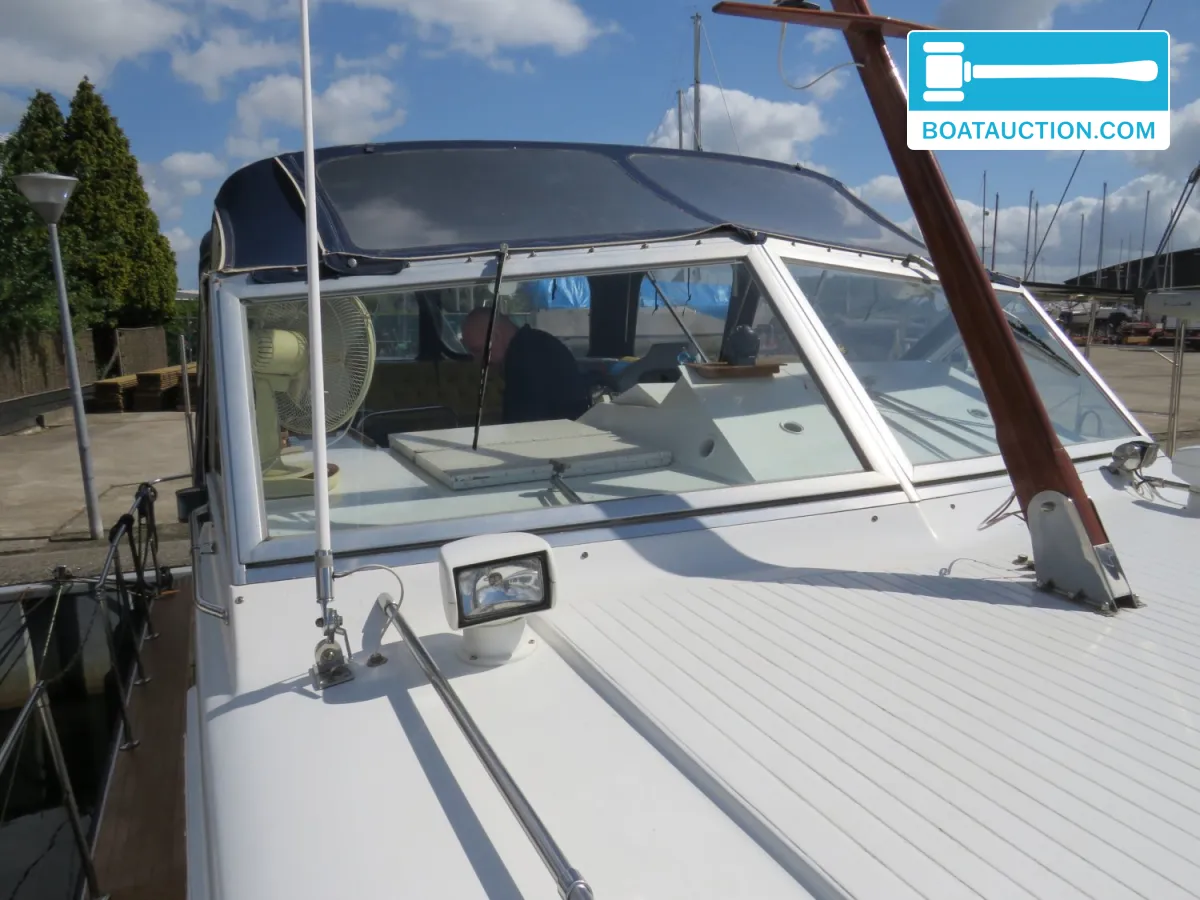 Chris Craft Catalina 35 DC foto: 22