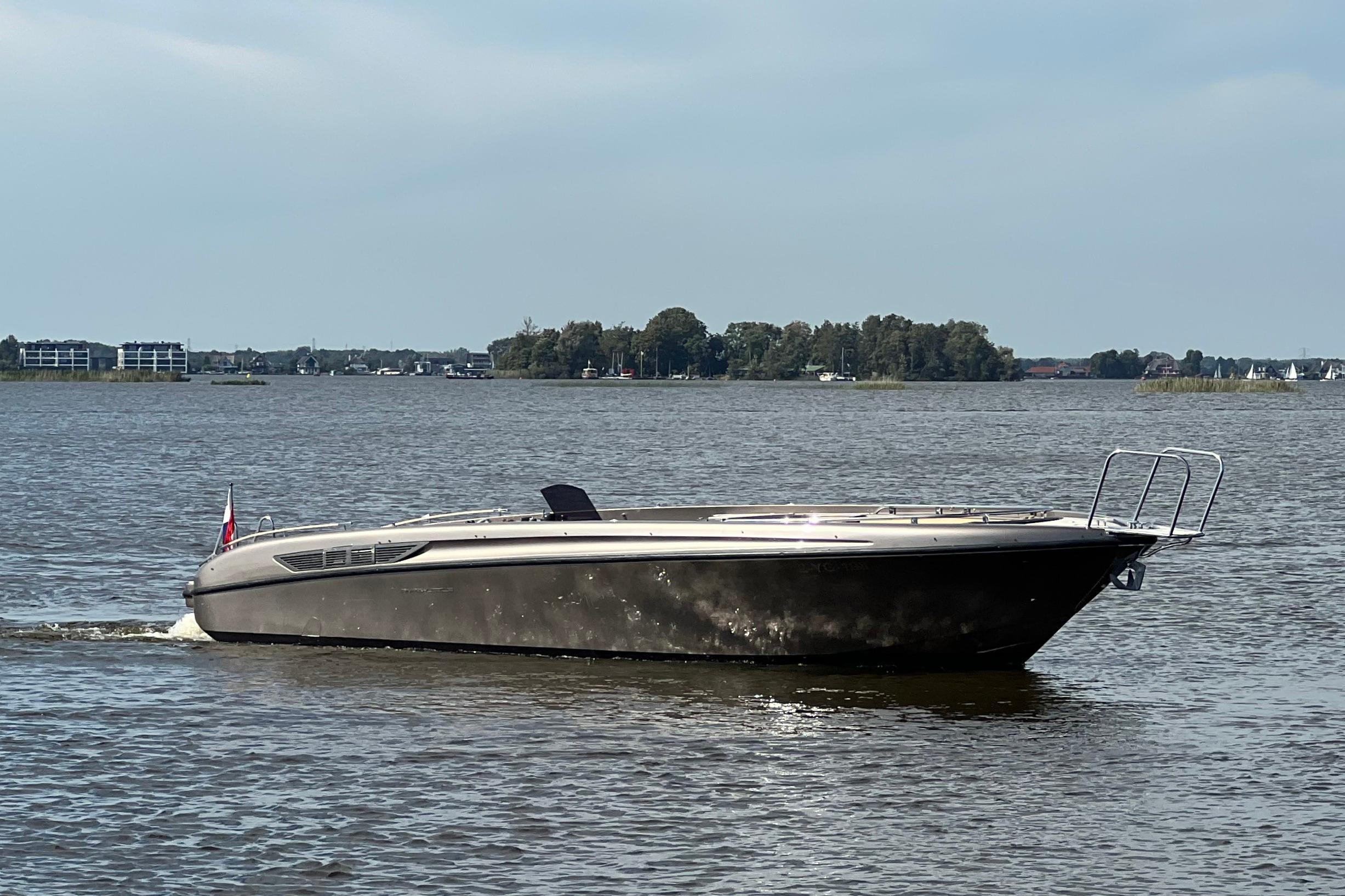 Riva Shuttle foto 3