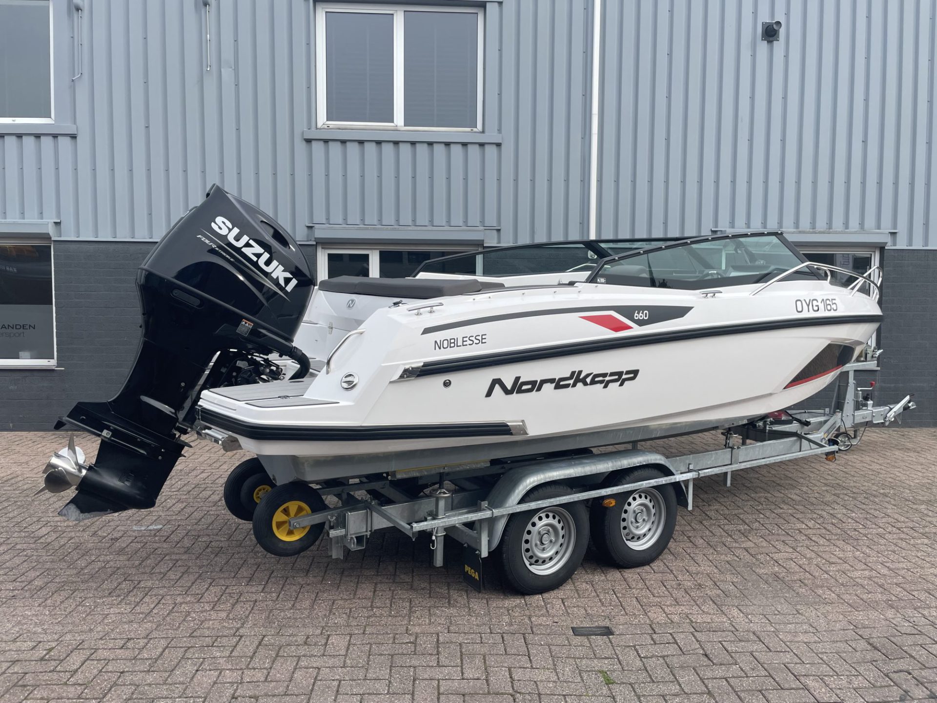 Nordkapp Noblesse 660