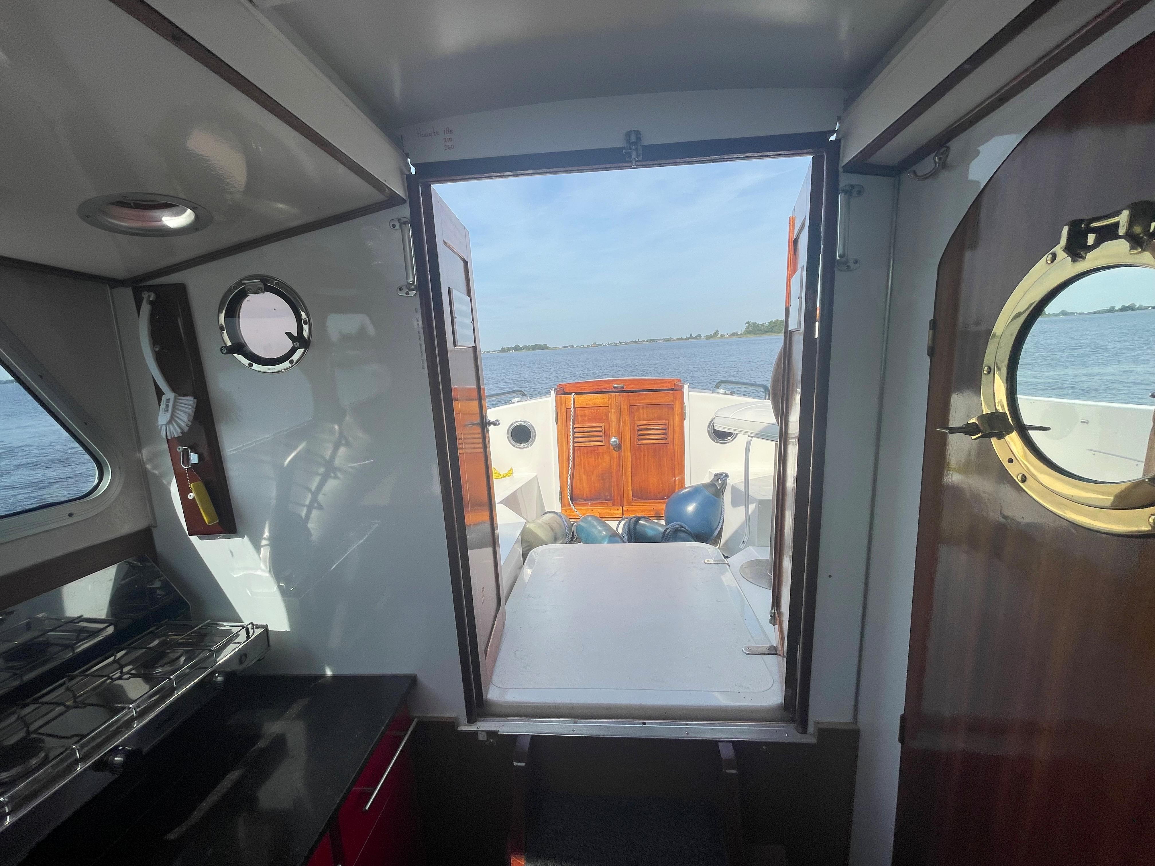 ONJ Spurt Loodsboot Cabinsloep 760 foto: 16