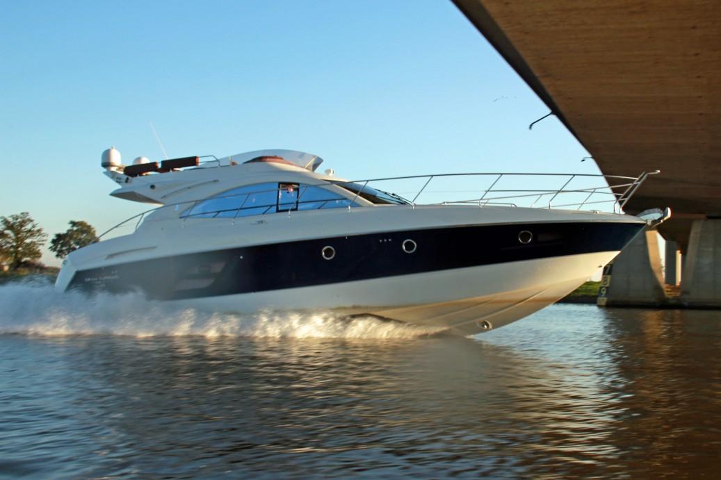 Elegance 54
