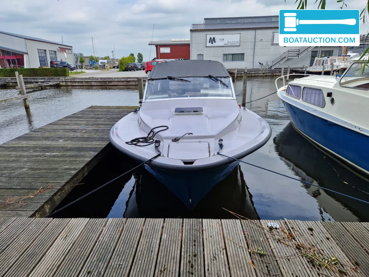 Fjord 24 daycruiser