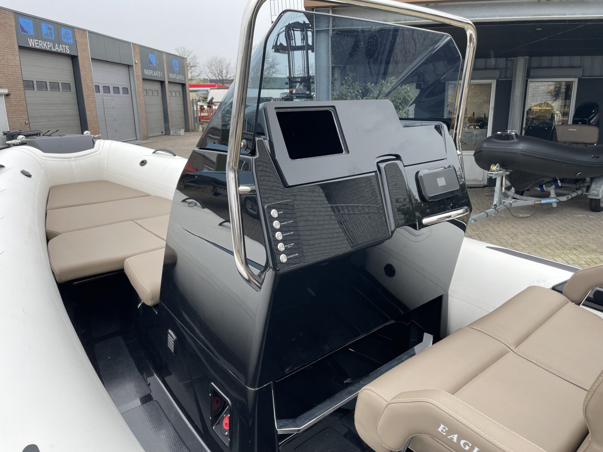Brig Eagle 6.7 foto: 10