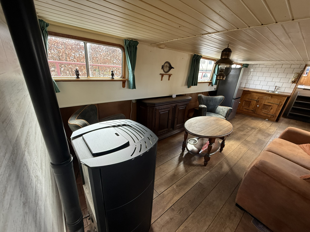 Beurtschip  Res Nova foto: 26