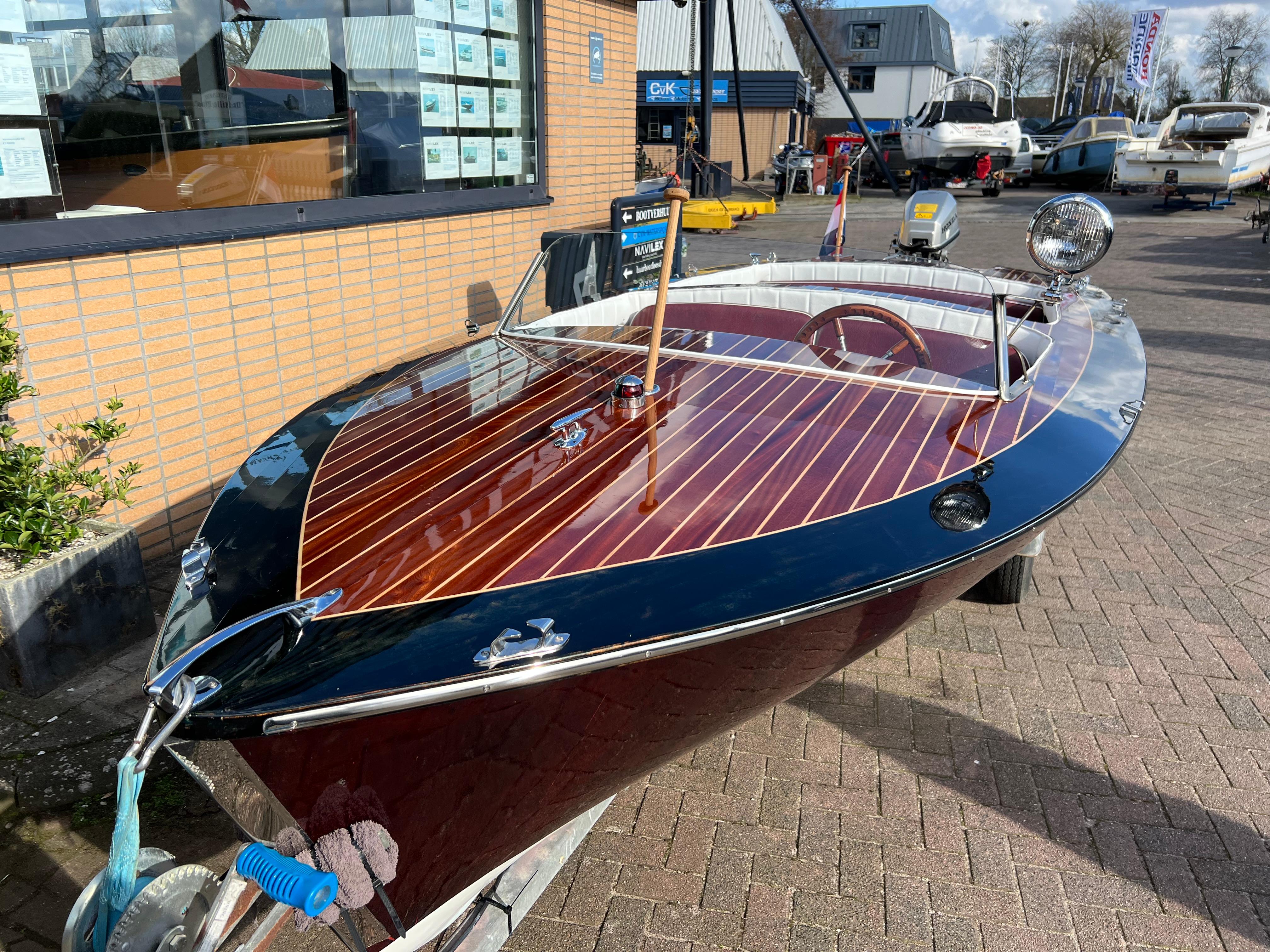 Classic Klassieke Houten Speedboot Bristo 450 foto: 6