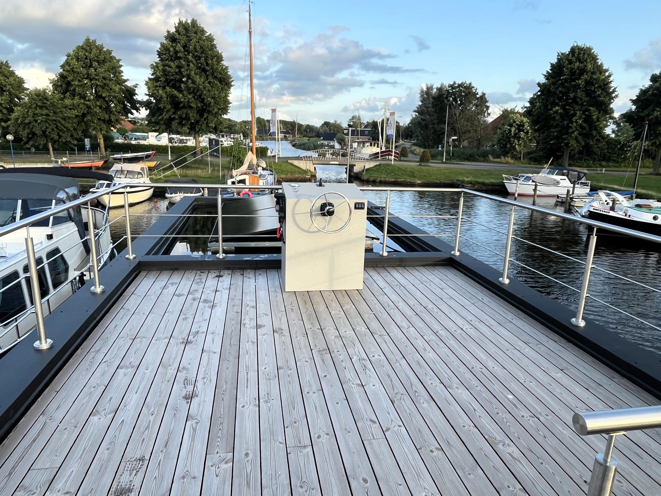Surla 12 Houseboat Met (koop)ligplaats
