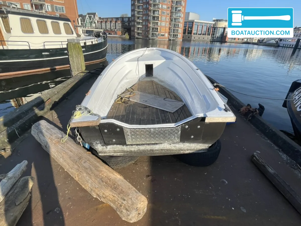 Rowing boat 400 foto: 17