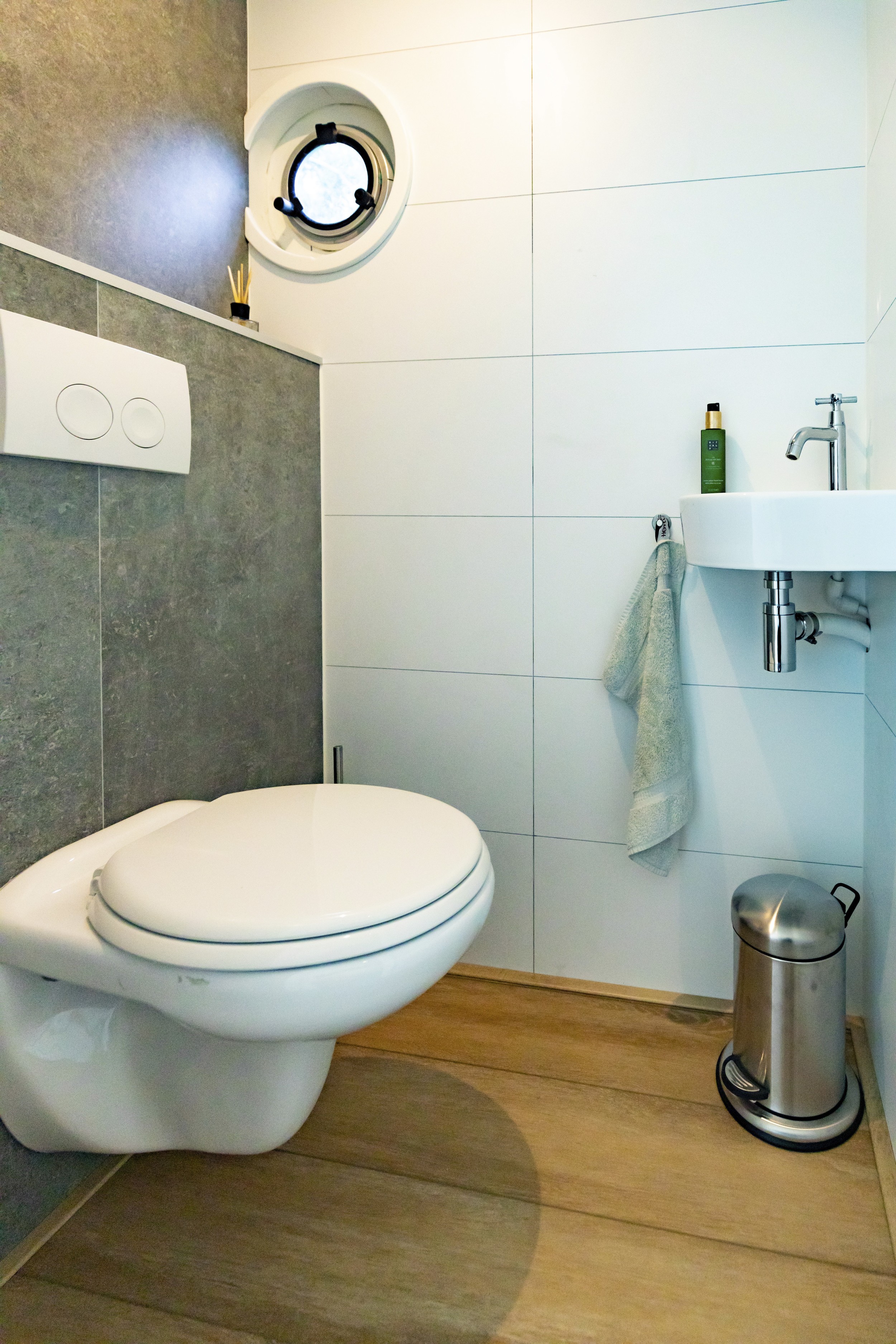 Houseboat Friesland Charter 12.75 X 4.50 (inboard Engine) foto: 8