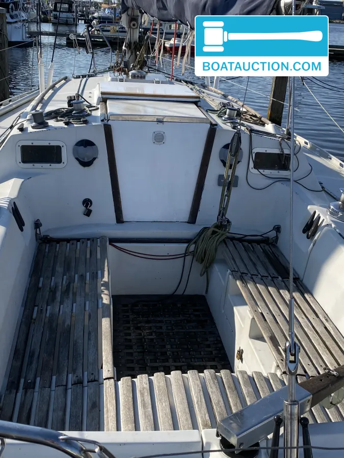 Beneteau First 32 foto: 7