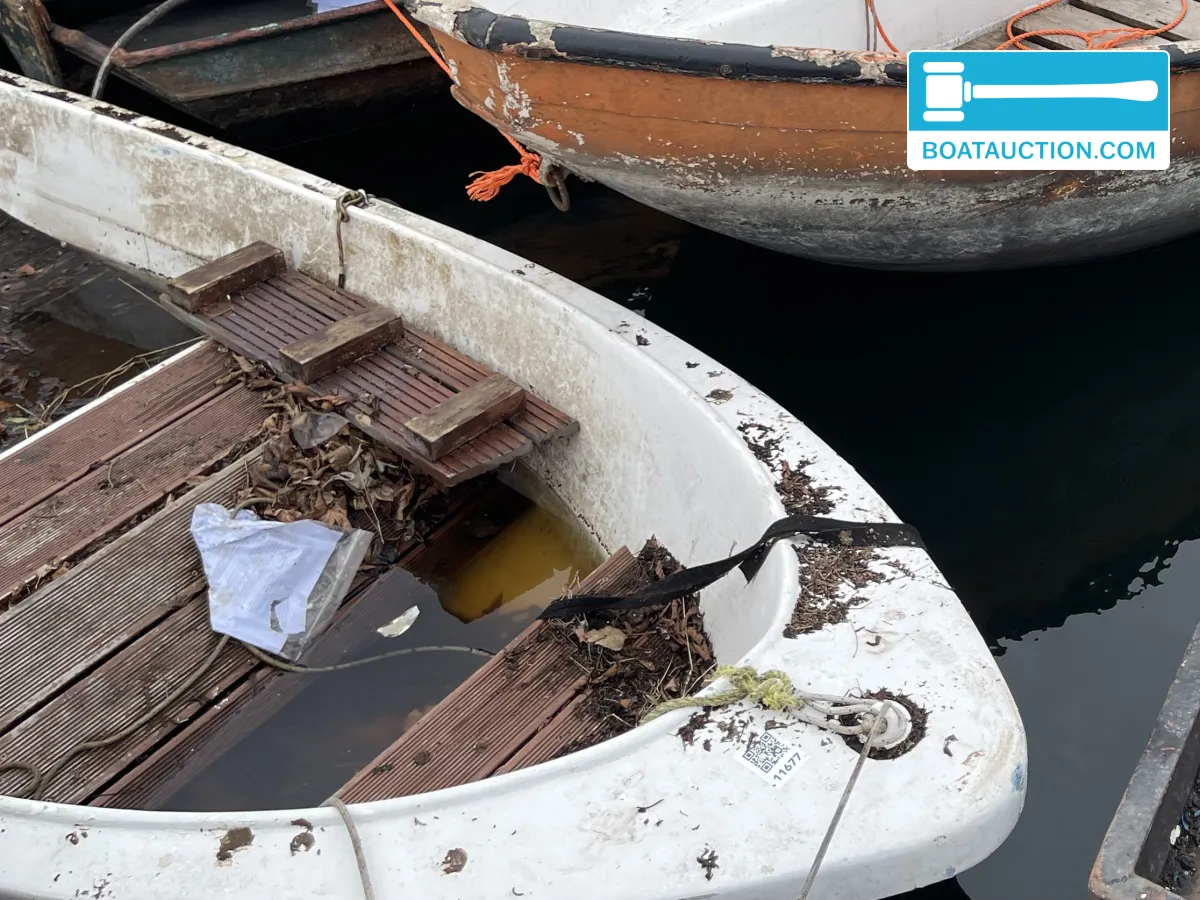 Motorboat 480 foto 1