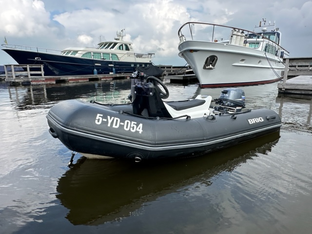 BRIG F330