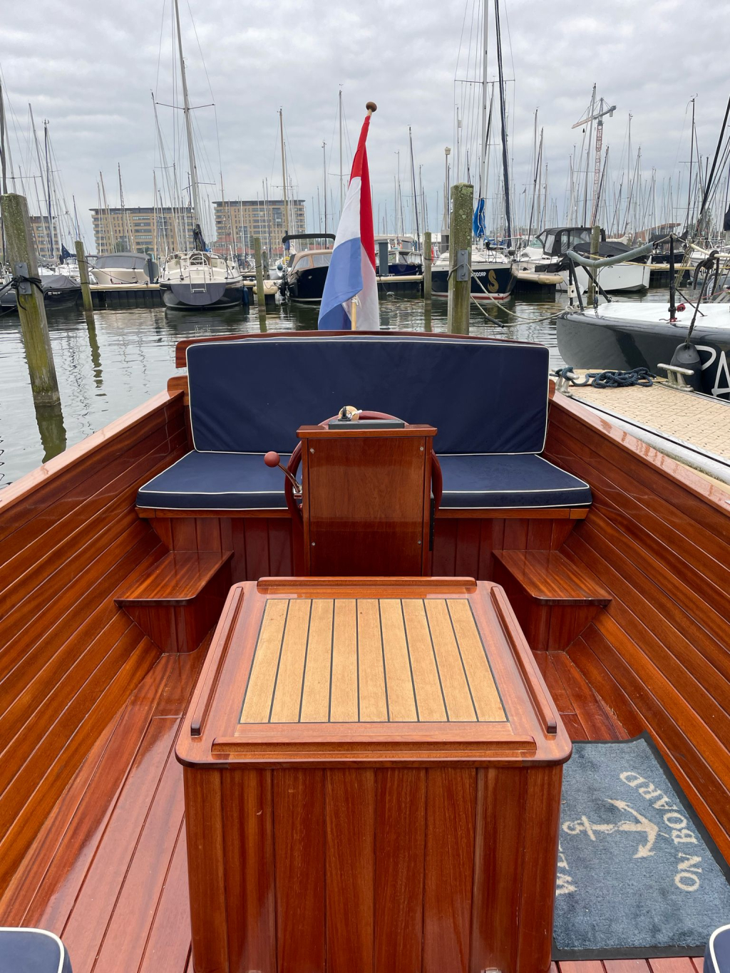 Akerboom Spiegelsloep