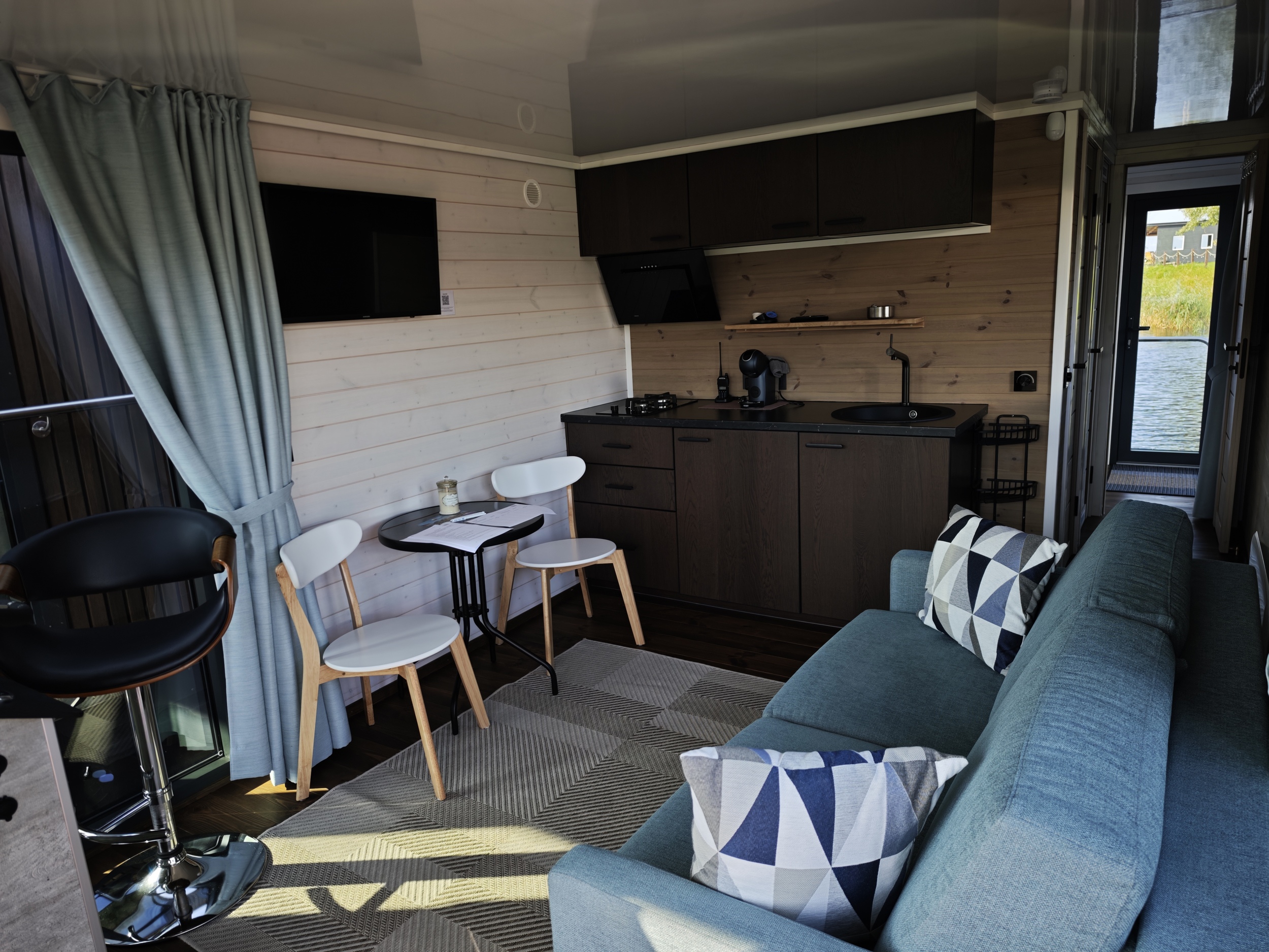 Nordic Season NS 40 Eco 23m2 DEMO Houseboat foto 5