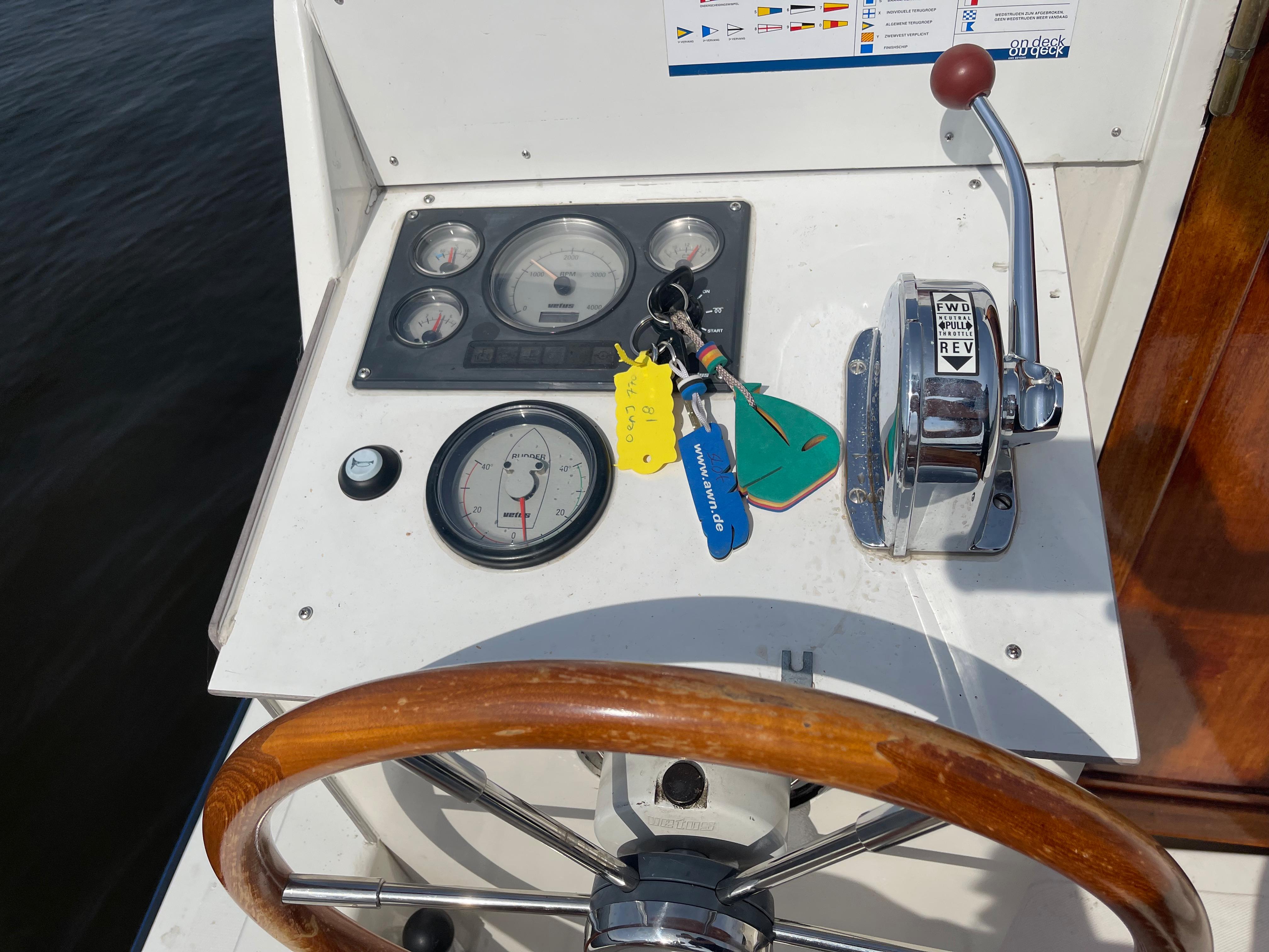 ONJ Spurt Loodsboot Cabinsloep 760 foto: 8