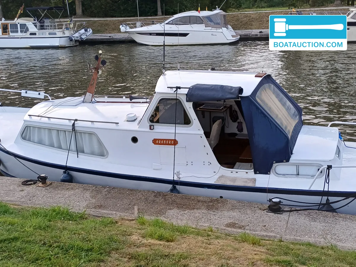 Crown cruiser 920 foto 2