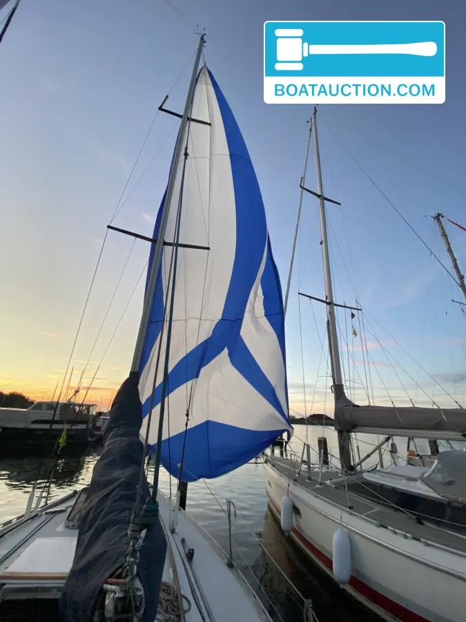 Beneteau First 32 foto: 16