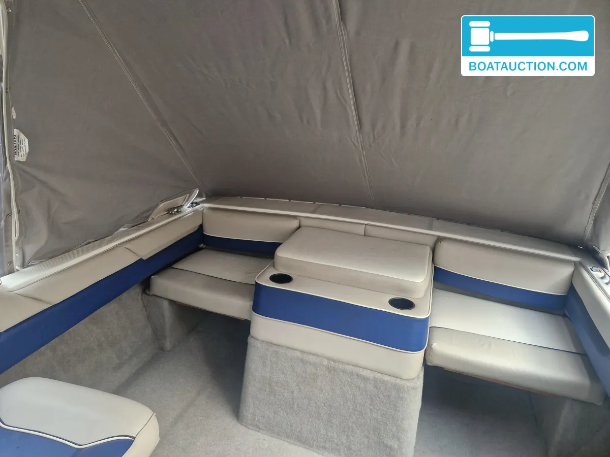 Bayliner 1952 CAPRI foto: 4