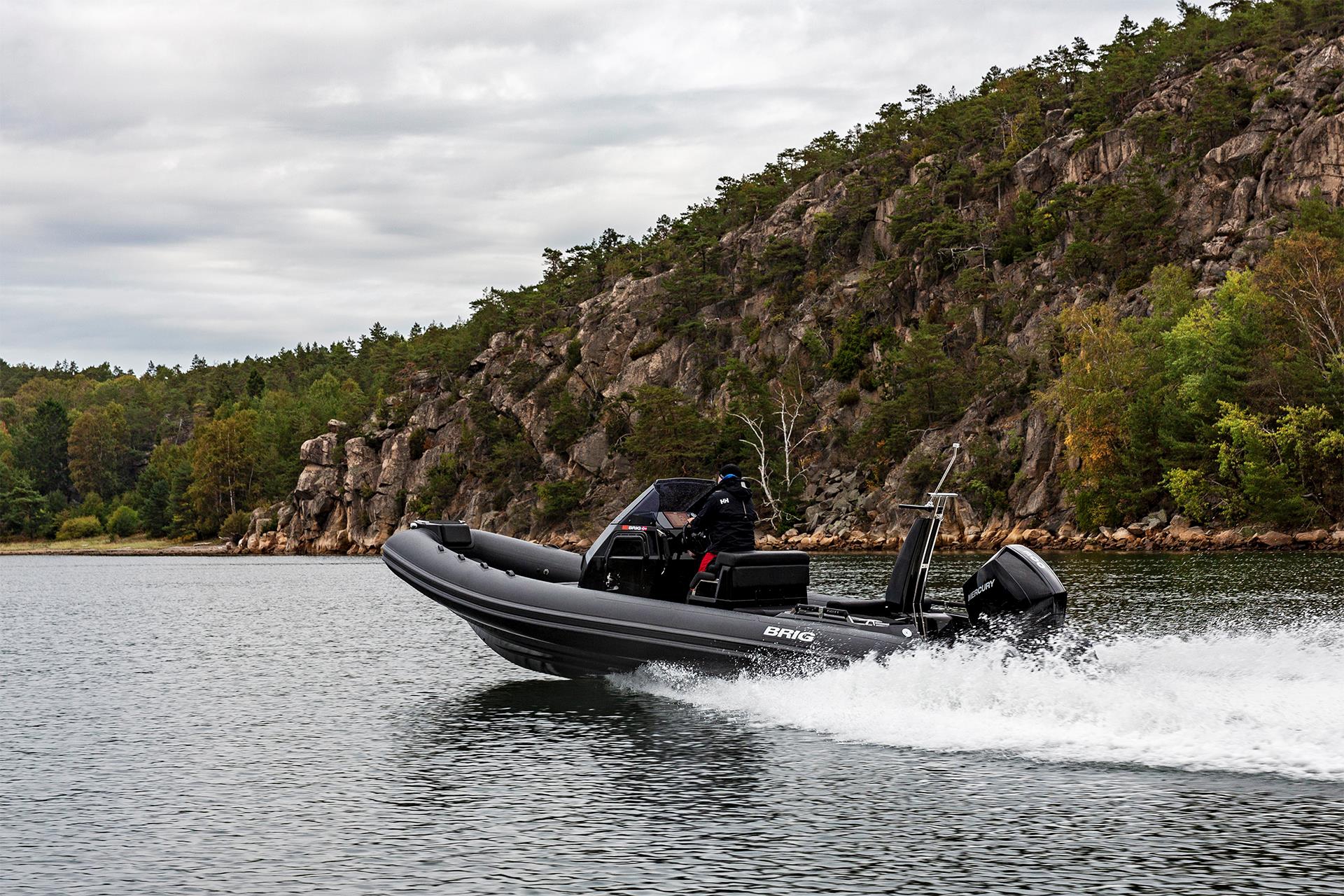 Brig Eagle 8