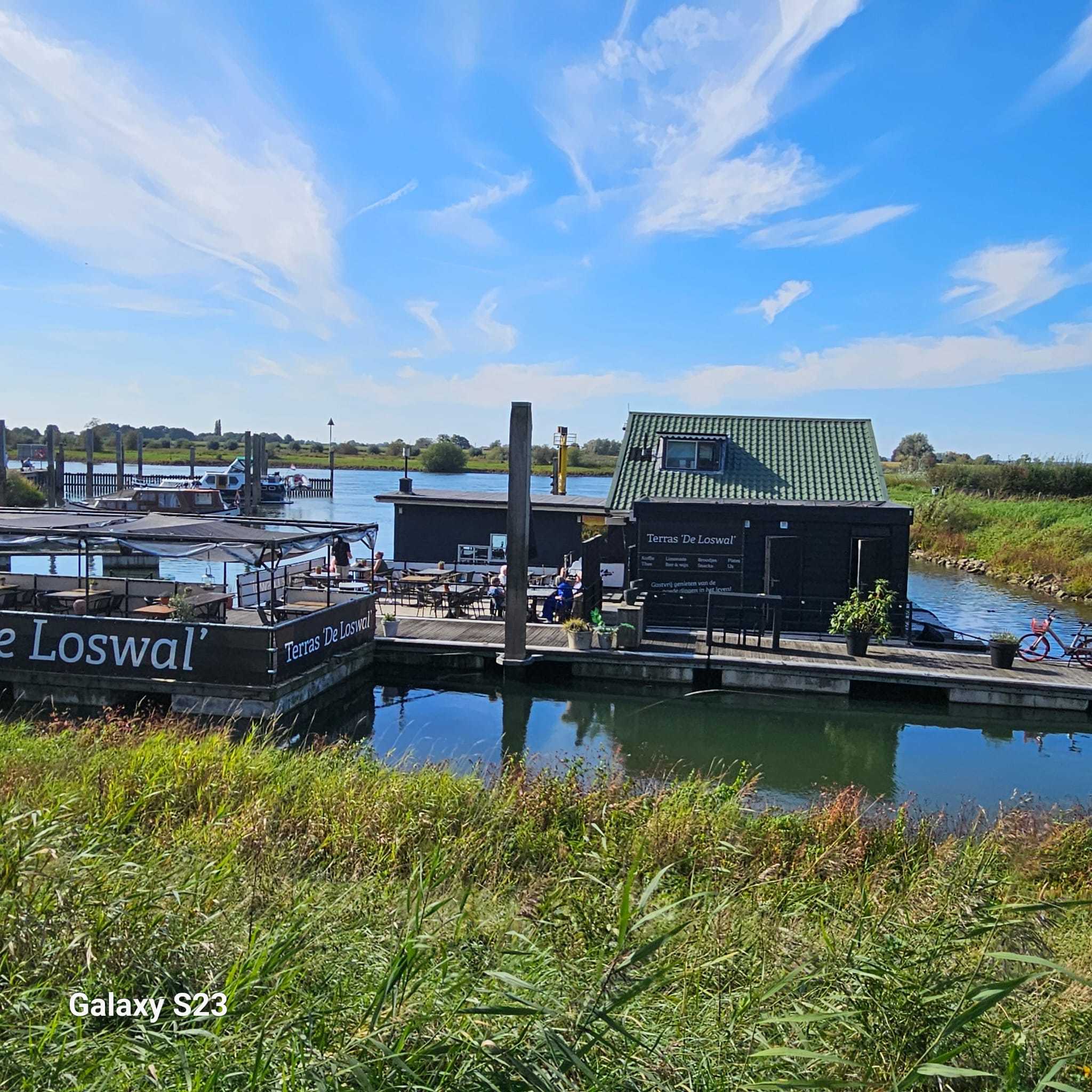 Drijvend Restaurant Houseboat foto 5