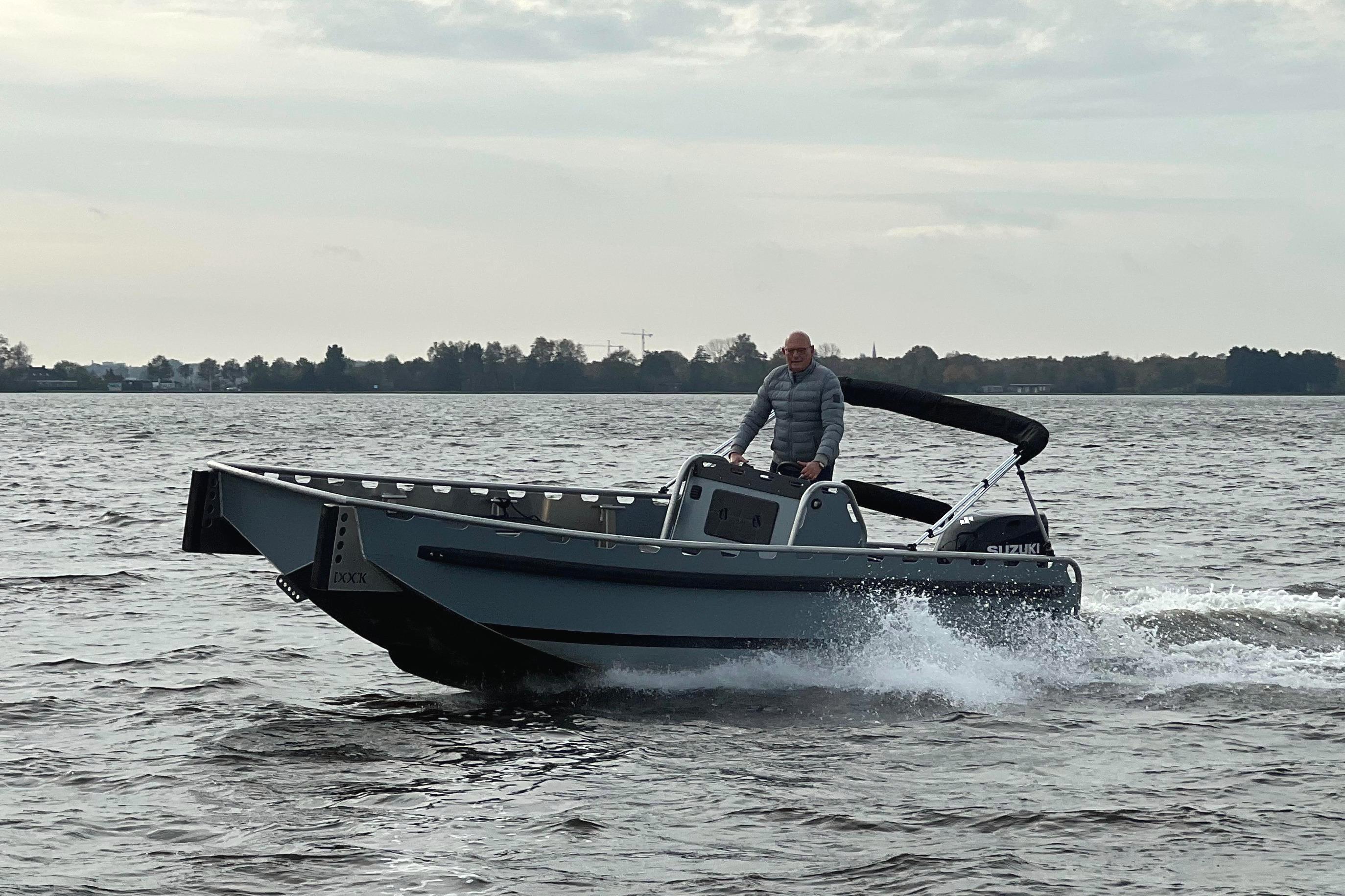 DOCK Steel 650 foto 2