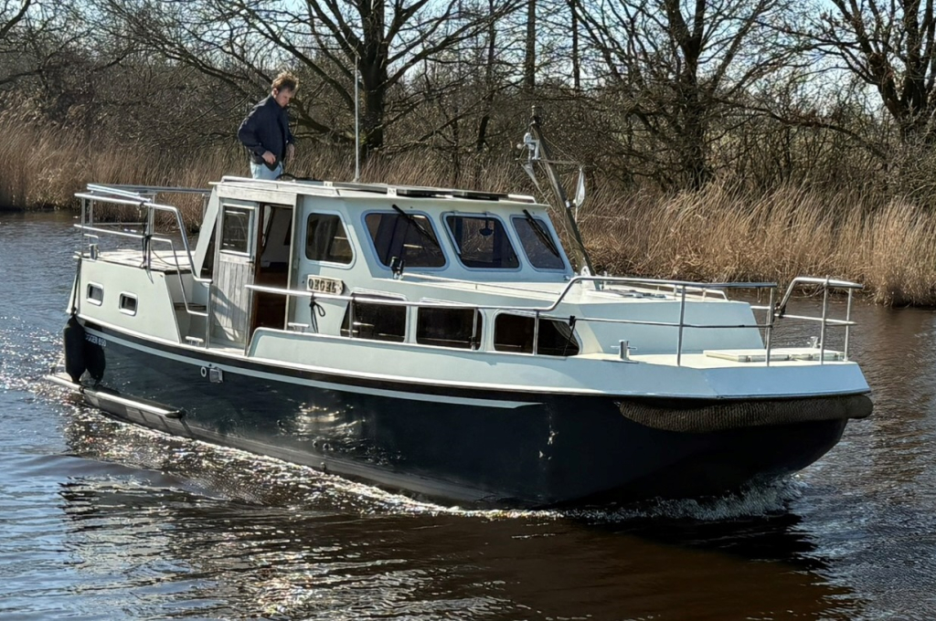 Rogger  850 AK
