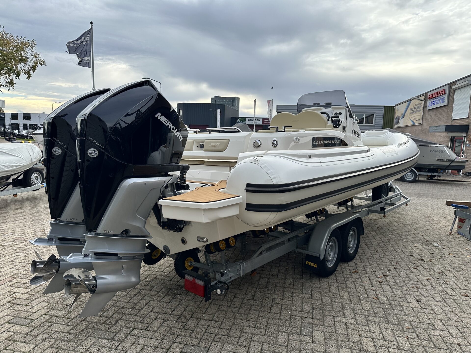 Joker boats Clubman 28 foto: 30
