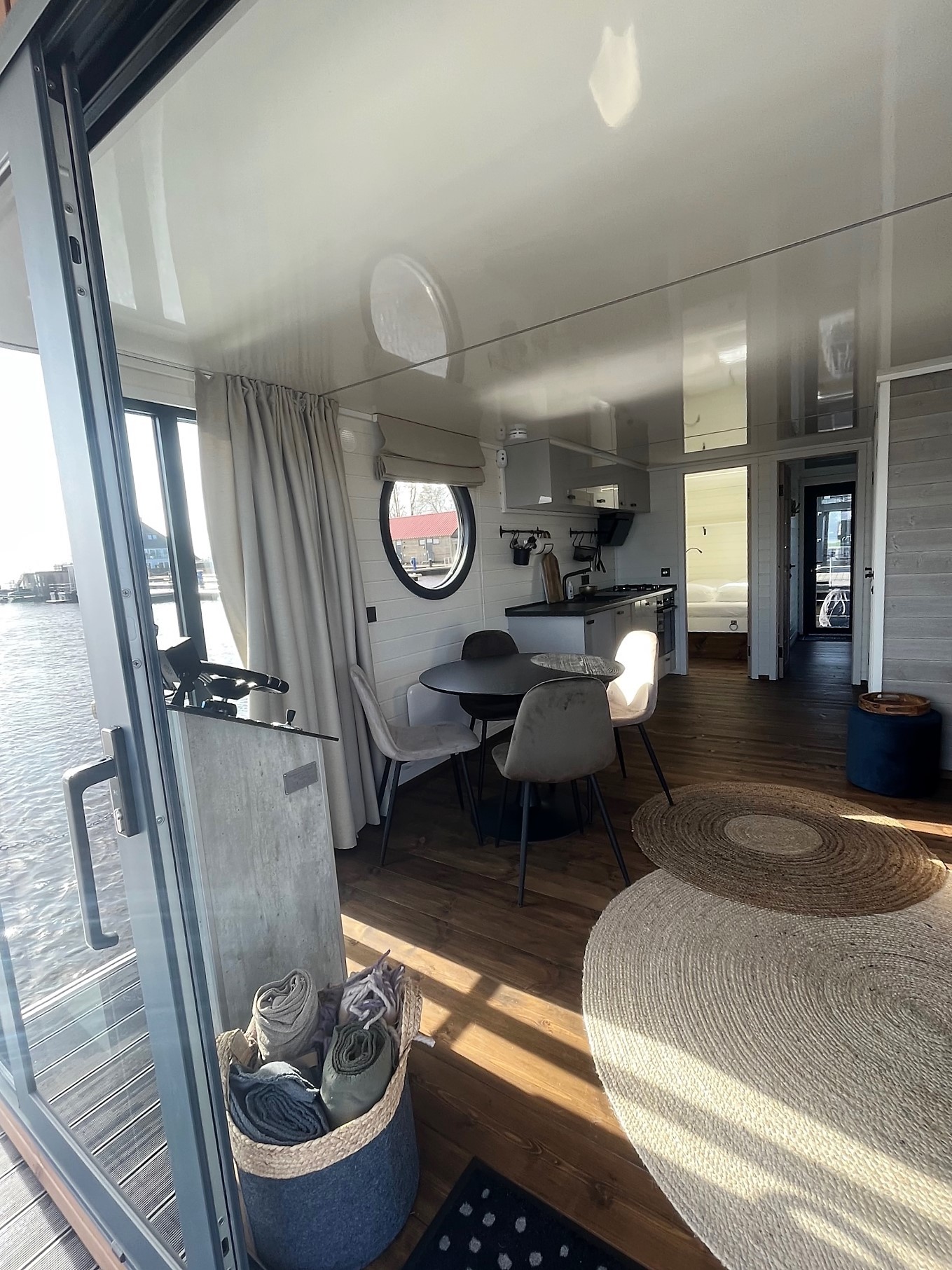 Nordic Season NS 40 Eco 36m2 Houseboat foto: 24