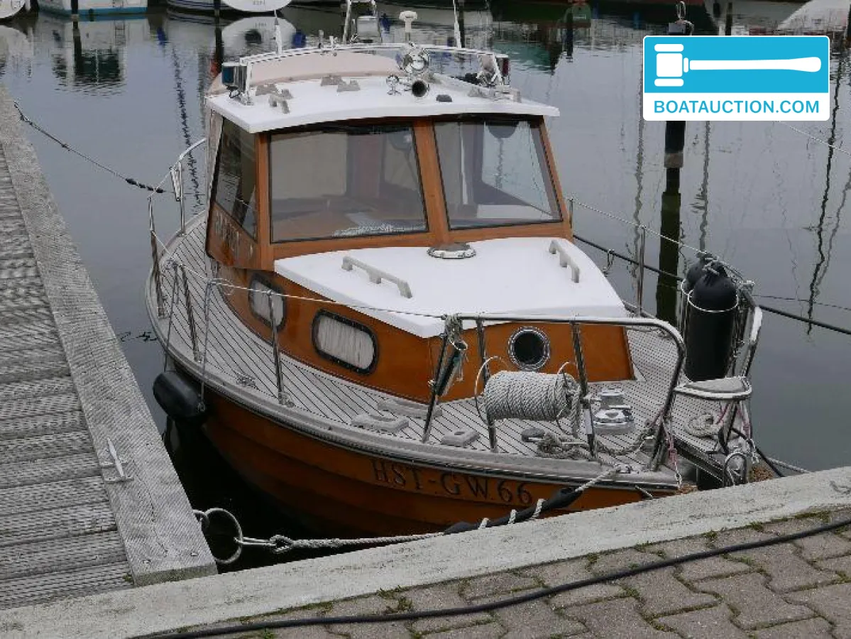 Motorboot 640