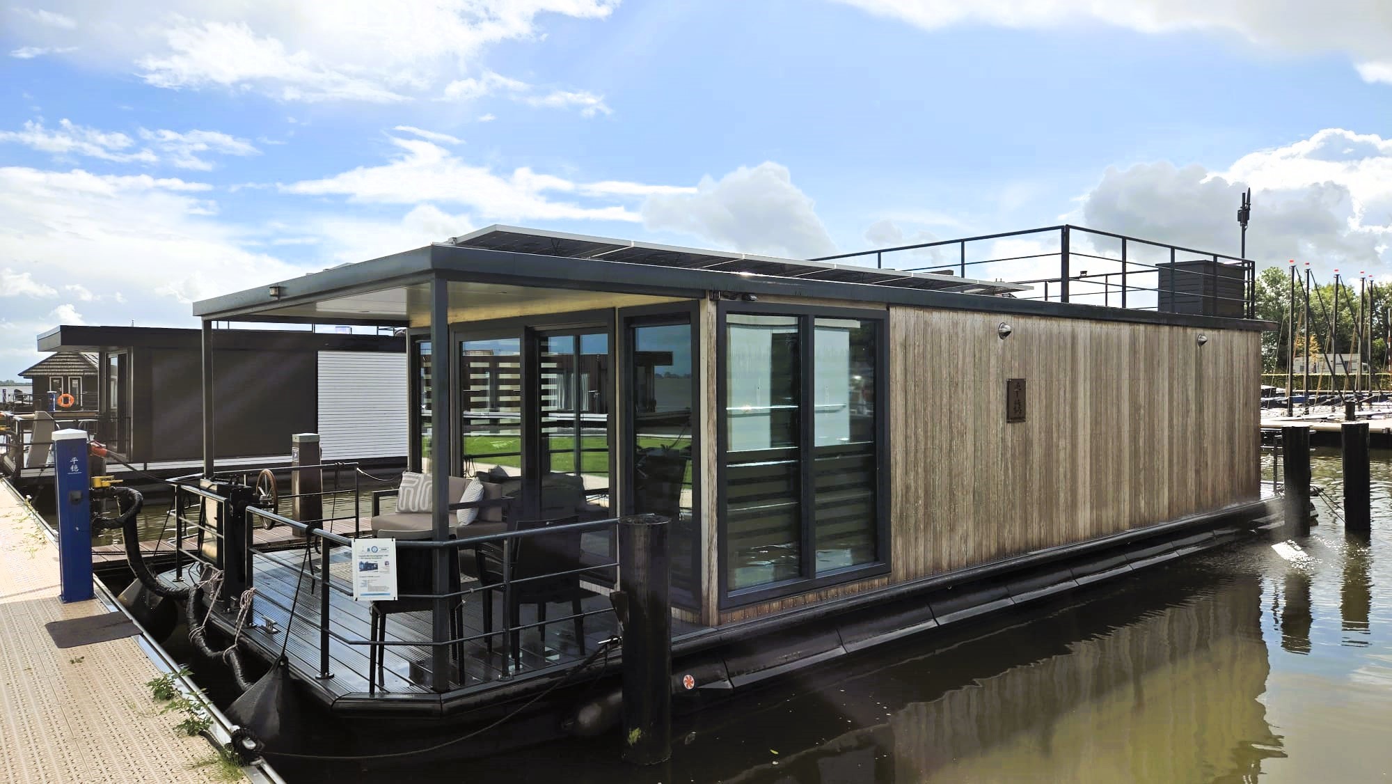 Senso 45 Maritieme Houseboat