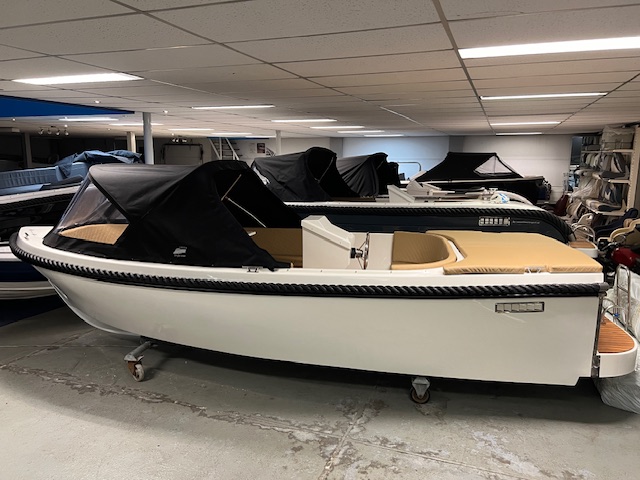 Waterdream 600 tender foto 1