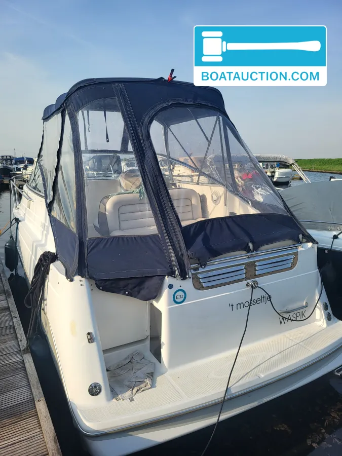 Maxum 2400 SCR foto 2