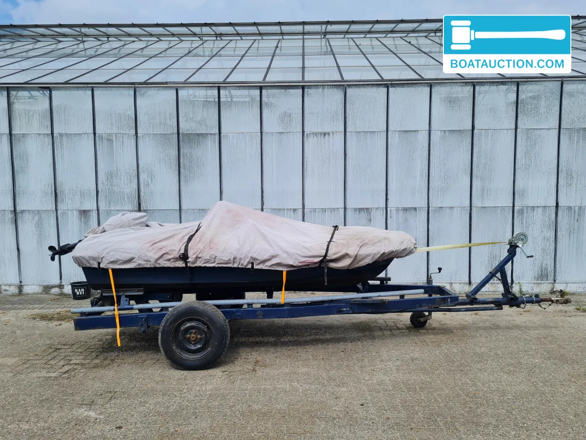 Speedboat 330 foto: 25