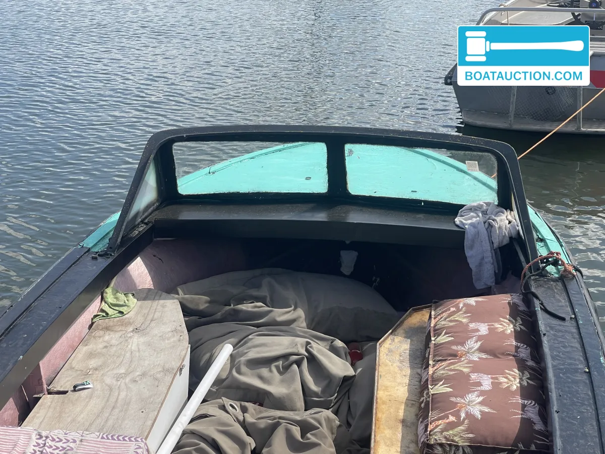 Motorboot 450 foto 2