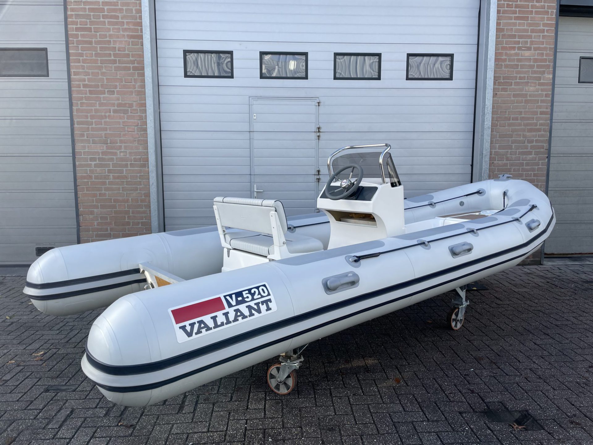 Valiant V-520TK foto: 4