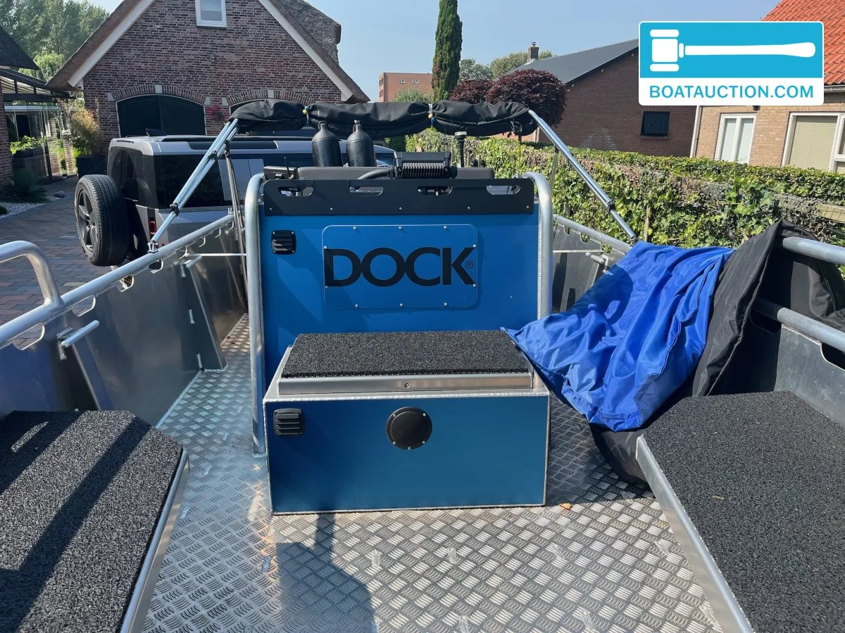 Dock 560 steel foto: 5