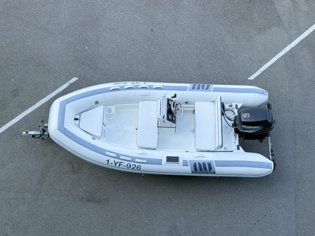 Novurania  430 DL
