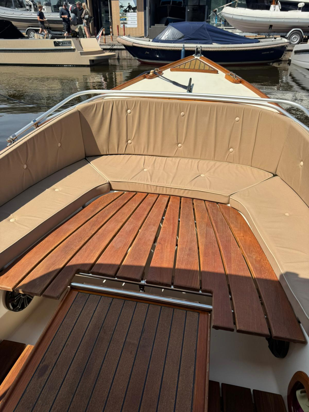 Aw Aw 21 Spitsgatsloep (evt incl ligplaats in loosdrecht ter overname) foto: 7