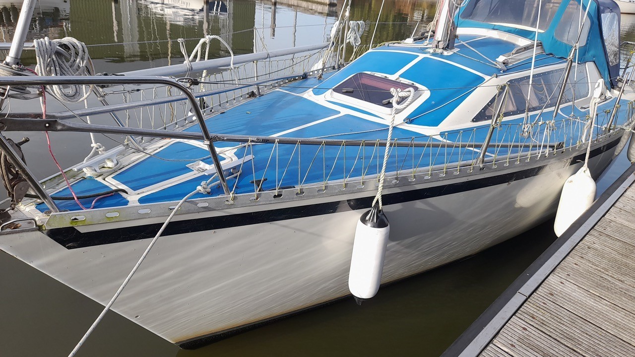 Kyrie Feeling 720 foto 1