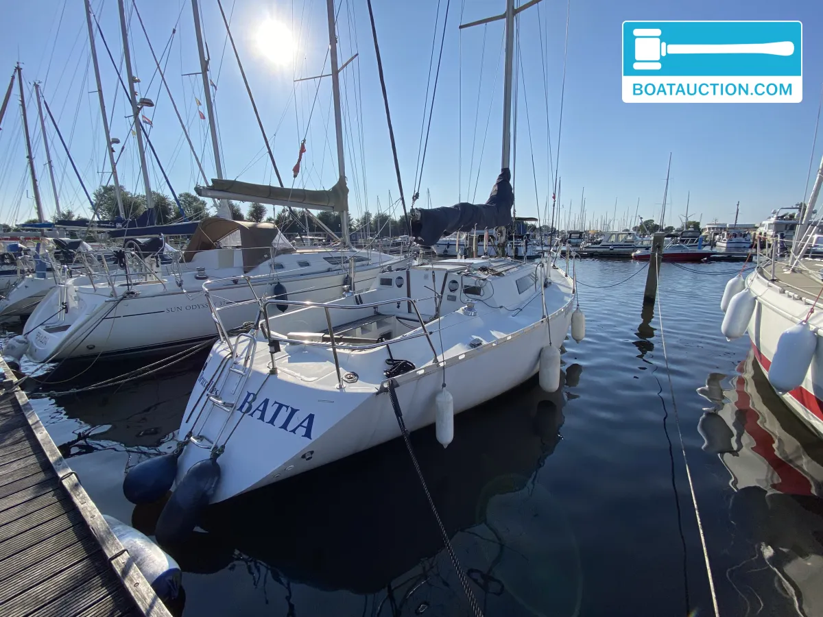 Beneteau First 32