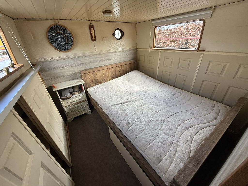Beurtschip  Res Nova foto: 24