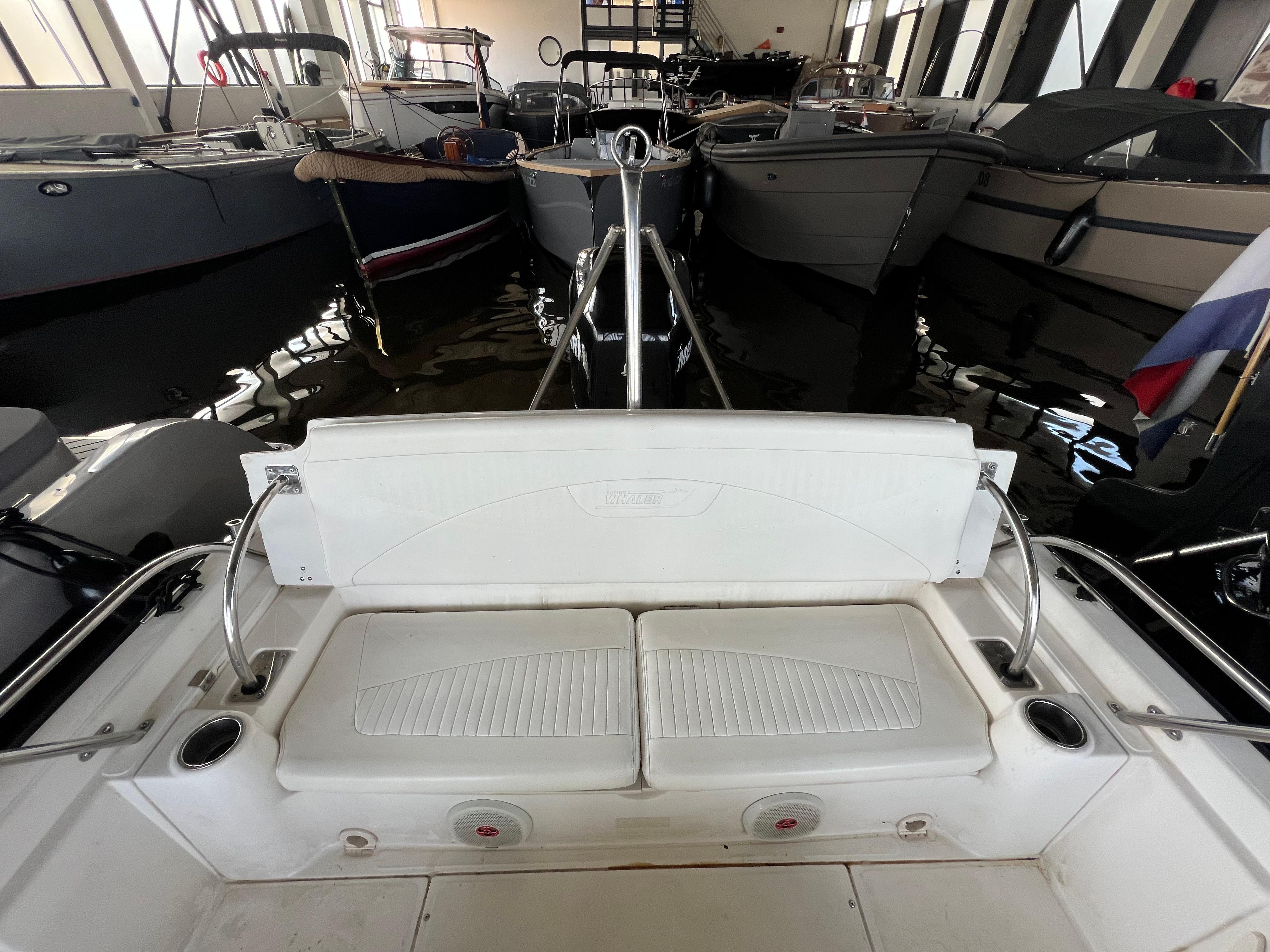 Boston Whaler 180 Dauntless foto: 18
