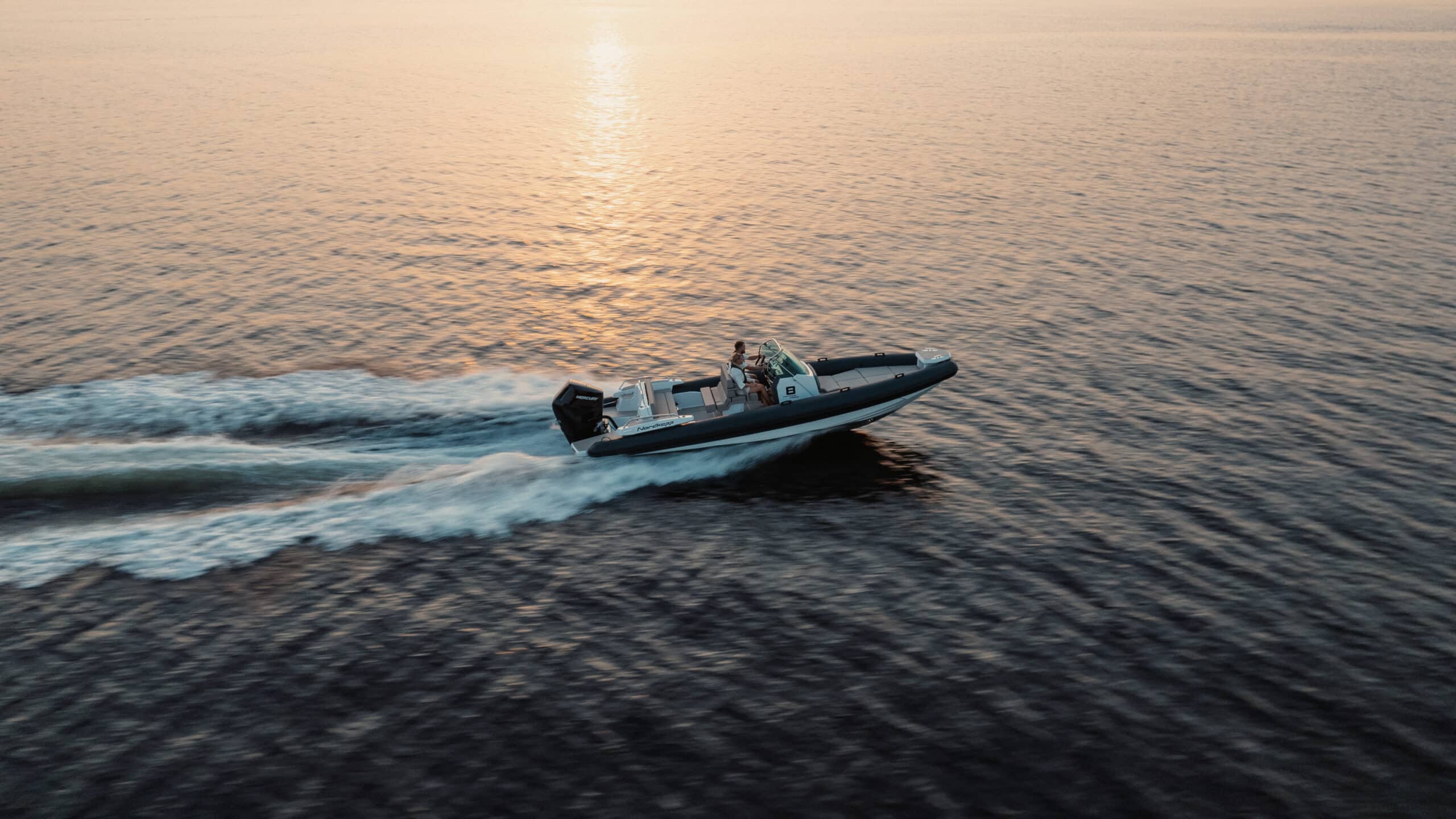 Novurania  430 DL