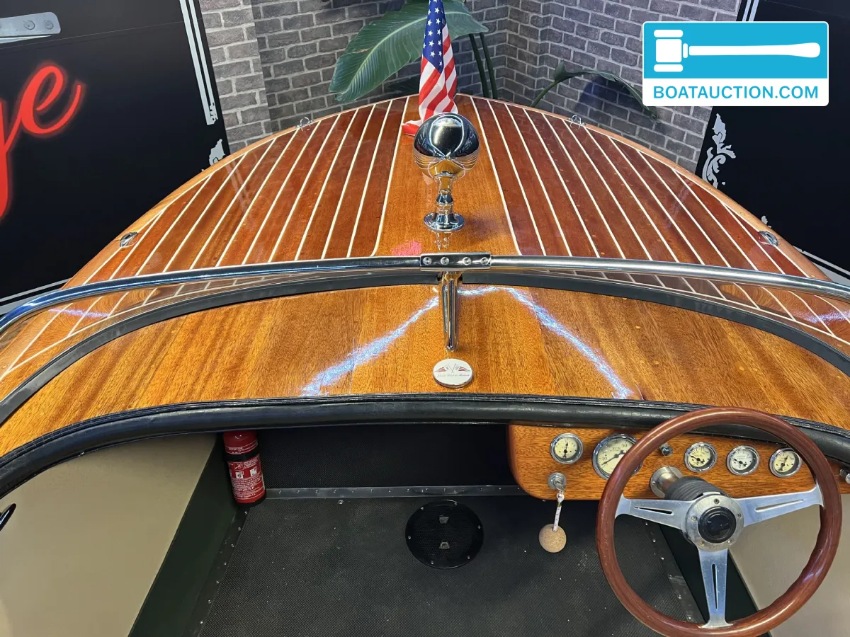Chris Craft Capri 19 foto: 10