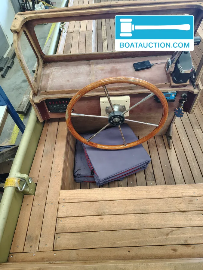 Platbodem 800 foto 2