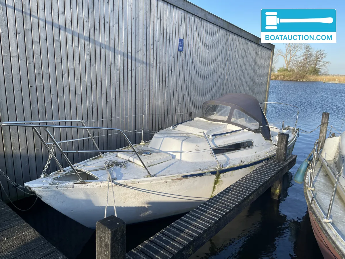 Cabin sailboat 650 hoofdfoto: 1