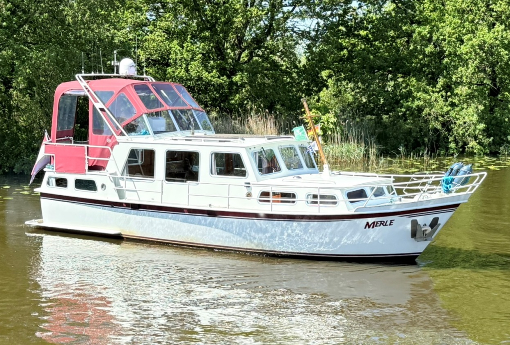 Geeuwkruiser 1150